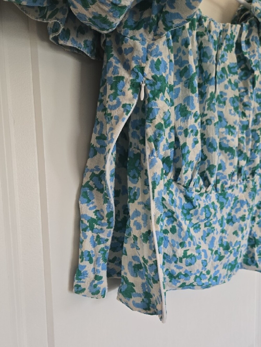 Molly Bracken Floral Ruffle Top in Blue and Green - Picture 3 of 6
